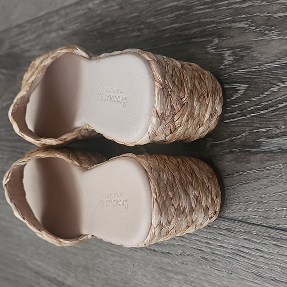 Chocolat Blu Women's Natural Woven Mules - Picture 6 of 9